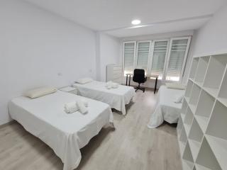 Hostal Habuni-San Martín - Santiago di Compostela - 4