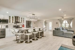 Boat Dock and Ten Mile Canal Access Fort Myers Home - Fort Myers - 2