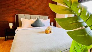Cozy Modern Retreat - 2 Bedroom Apartment Steps from Piata Victoriei - Bucharest - 4