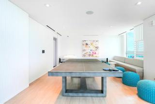 Stylish Stay in the Heart of Miami - Walk to Bayside & Bayfront Park - Miami - 5