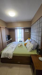 Studio with 1 King size, 1 pullout bed & free Coffee - Città di Cebu - 6
