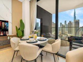 Exclusive 1BD with Burj View & Private Jacuzzi - 7