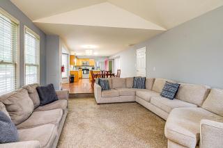 Family Retreat with Fenced Yard in Woodbridge! - Woodbridge - 7