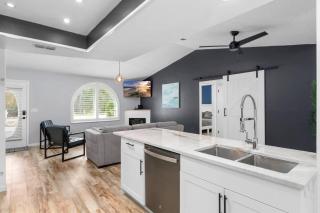 Spring Hill, 4 Bedroom, Pool, Golf Course! - 4
