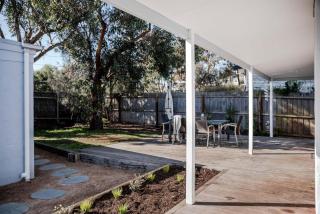Beachside Hideaway on Domain - Torquay - 6