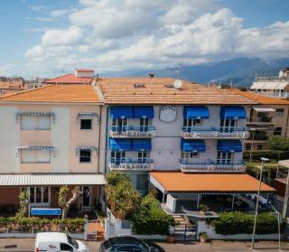 Hotel New Burlamacco - Lido di Camaiore - 0