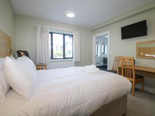 Pebble Path at Marine Court - Littlehampton - 7
