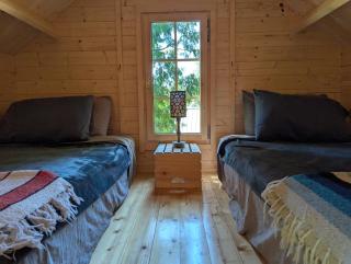 Creekside Bunkies - Roberts Creek - 2