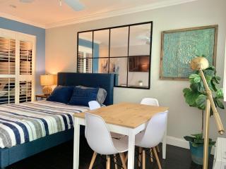 Miami on the Beach Family Studio - 2