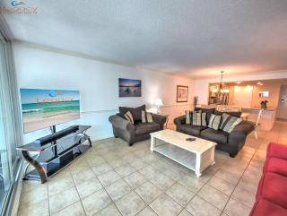 SLT 2052-Beachfront-Close To Everything in Destin! - Destin - 4