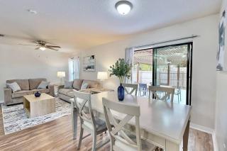 Brooksville Retreat! 3 Bed, 2 Bath! - Brooksville - 0