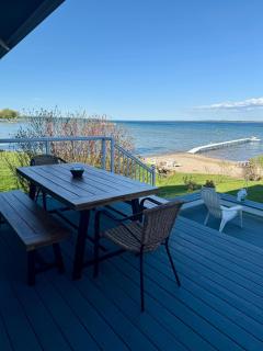 Suttons Bay Sunshine - 6