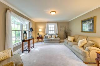 Martinsville Gem - Fireplace, Pets, Near the Park - Martinsville - 7