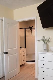 Junior's Suite at JS Hubbs Guest House - Hammondsport - 8