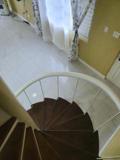 Choose To Be Happy at The Seville Apt #C4 - 2-Bedroom - Kingston - 3