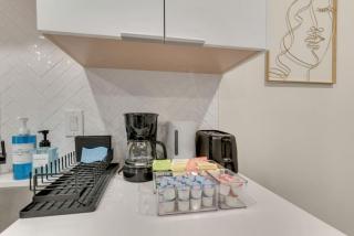 New! Stylish City Getaway Near Deep Ellum and Downtown - Dallas - 2