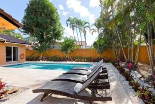 Beautiful Villa 4 BD 3 BA with Heated Private Pool, Close to Beach - 5