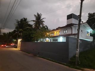 Villa 313 Pannipitiya - 1