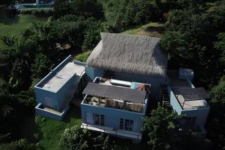 Awesome private design house in Palomino - Palomino - 9