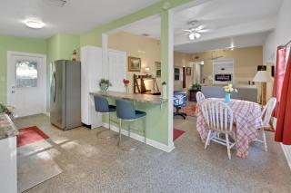 Modern Family Retreat Near Orlando Attractions - Orlando - 6