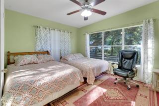 Modern Family Retreat Near Orlando Attractions - 5