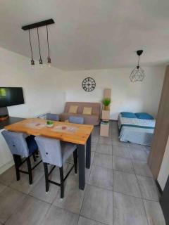 Studio rental between scrubland and sea - Vinassan - 8