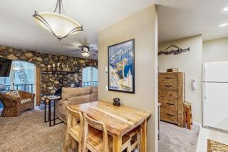 Sun Valley Hideaway - 4