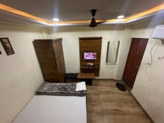Gaumati hotel - Indore - 7