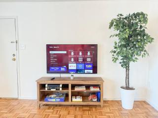Spacious and Convinient near NYC Parking Available - Guttenberg - 0