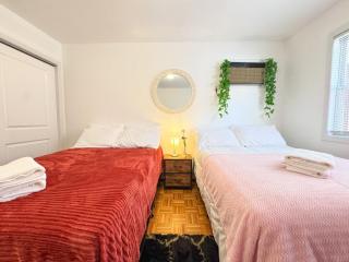 Spacious and Convinient near NYC Parking Available - 5