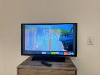 Spacious and Convinient near NYC Parking Available - Guttenberg - 4