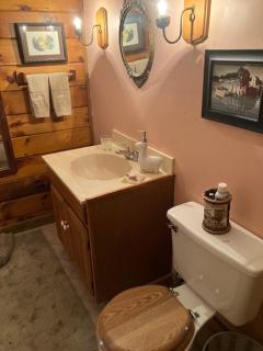 Owl's Nest Lodging - - 4