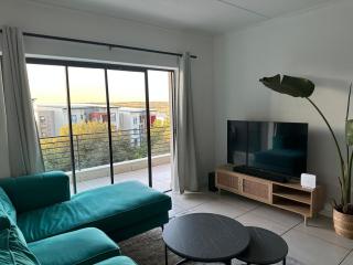 Beautiful 2 bedroom Apartment in Johannesburg - Midrand - 5