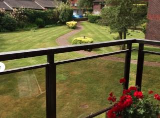 South-facing flat with 3 beds walk to Bromley High St & station - Bromley - 4