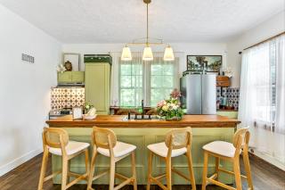 Charming Edwardsville Home Walk to Downtown! - Edwardsville - 9