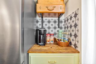 Charming Edwardsville Home Walk to Downtown! - Edwardsville - 1