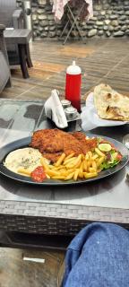 White lotus cafe inn tosh - 1