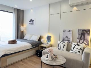 Mochie Homestay - Lakeview Apartment with Private gym, Pool in Imperia 2, Vinhomes Smart Hanoi - Phú Thú - 4