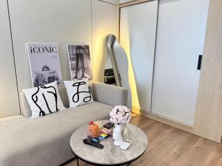 Mochie Homestay - Lakeview Apartment with Private gym, Pool in Imperia 2, Vinhomes Smart Hanoi - Phú Thú - 6