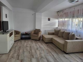 La vecinu' - Văleni - 5