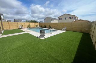 Salty Breeze - Surf City - 9