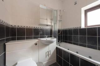 Large 6 bed with 9 separate beds 3 baths 4 toilets - Londra - 8