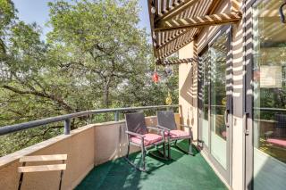 Pool and Trail Access On-Site Barton Creek Condo! - Austin - 9