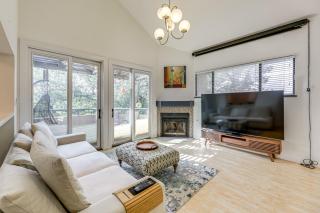 Pool and Trail Access On-Site Barton Creek Condo! - Austin - 7