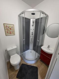 Iago Lodge ,gare et aéroport à proximité - 4