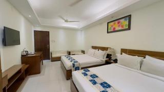 Royal Living Hotel & Suites - 2