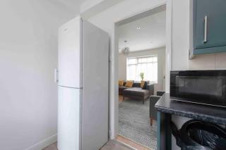 3 bed house in Strood Rochester - Wainscot - 4