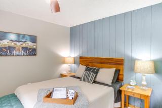 Hike and Fish Mountain Getaway in Avery! - - 6