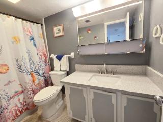Garden Oasis with Ocean Views, Pool & Beach #27 - 7