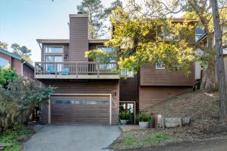 A Skyhigh Retreat - Cambria - 0